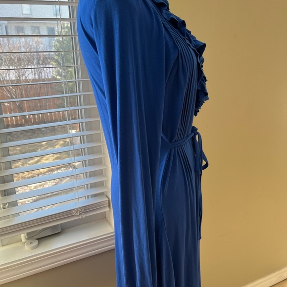 [10]VTG Together Blue Ruffled V-Neck Tiered Midi Dress - Picture 5 of 16